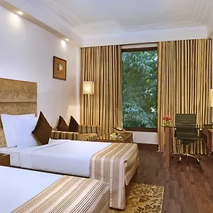 Hotel The Bristol, Gurgaon