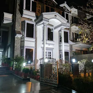 Windsor Castle Cyber Gurgaon